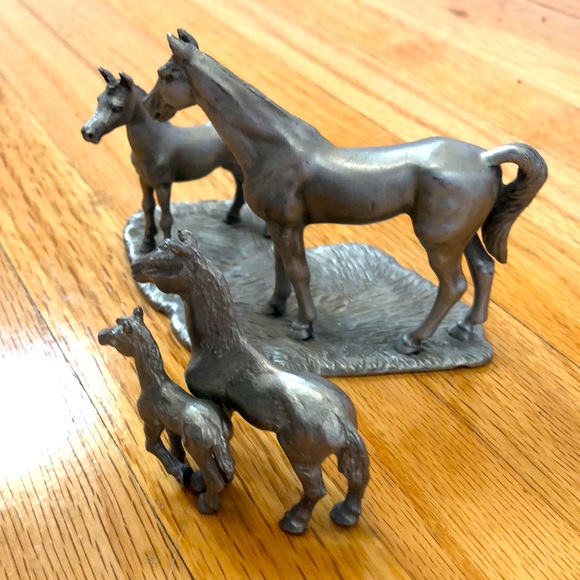 RAWCLIFF Pewter - Mares and Foals - Picture 4 of 5
